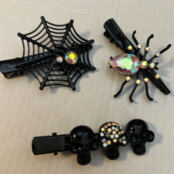 Skulls & Spider Hair Accessory Clip Black W/Red Rhinestones Emo Goth Set Of 3 - Picture 2 of 9